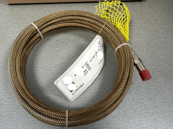 ใหม่มาถึง CA306 144-306-000-321 accelerometer piezoelectric